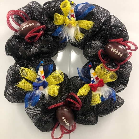 Gnome Custom Made Team Wreath Deco Mesh Ball Special Order 18” NFL MLB NHL NBA - Picture 3 of 4